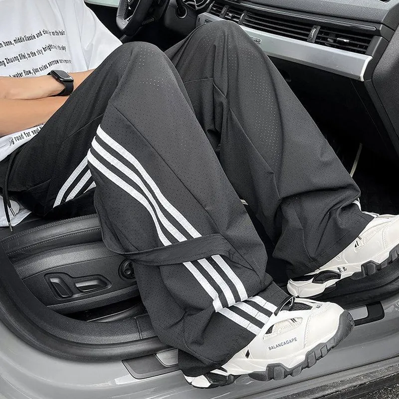 Universal Templates Cargo Pants Unisex-3