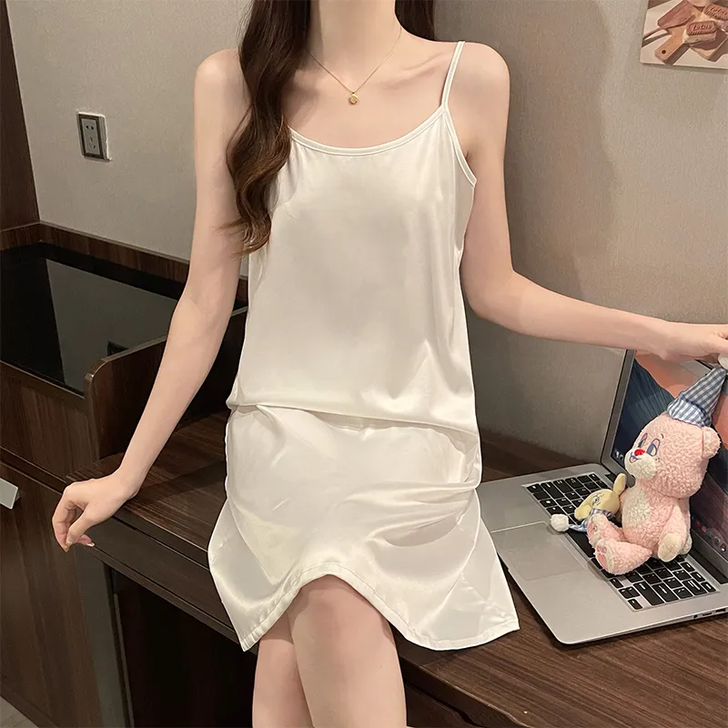 Mulong Family Nightgown Women's White-4