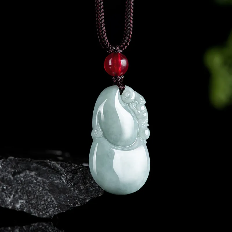 HUISHI Glutinous Jade Jadeite Necklaces Unisex-3
