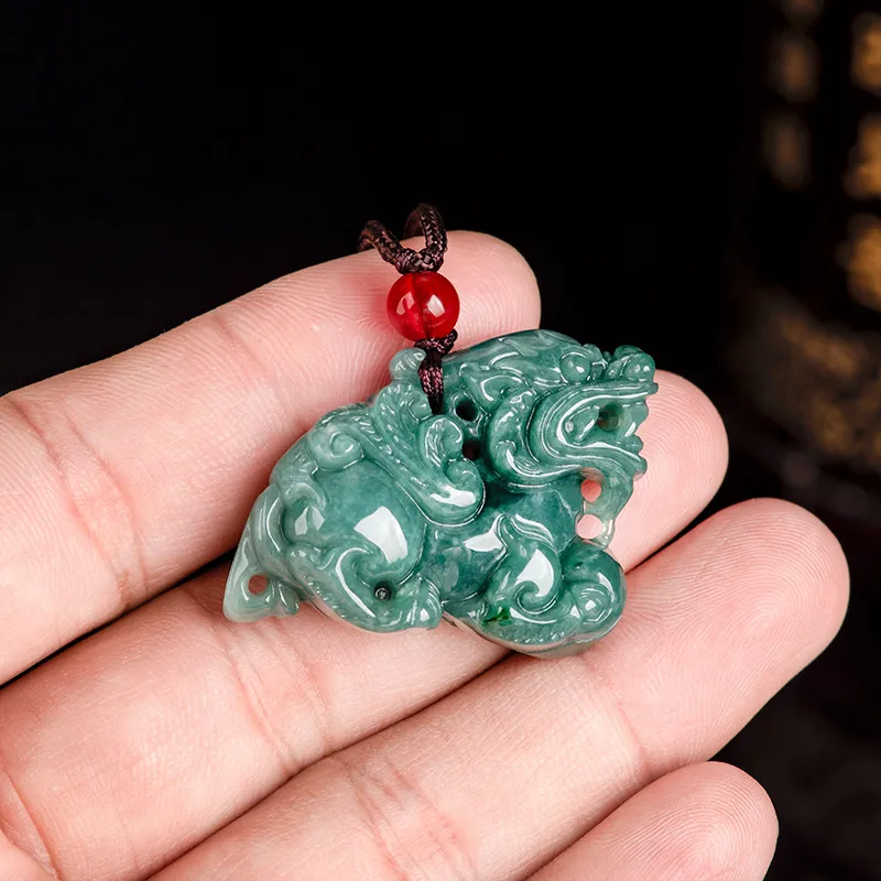 HUISHI Glutinous Jade Necklaces Unisex-3
