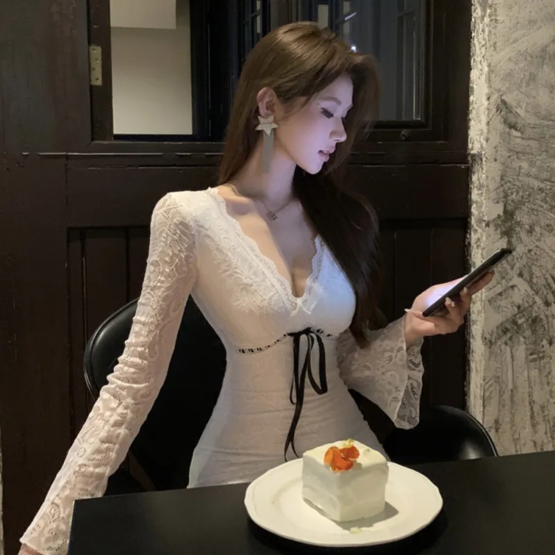 FLIM Long Sleeved Dresses Women's White-2
