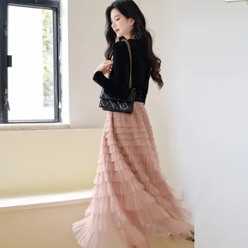 FLIM Group Set Women's Black Top/Pink Skirt