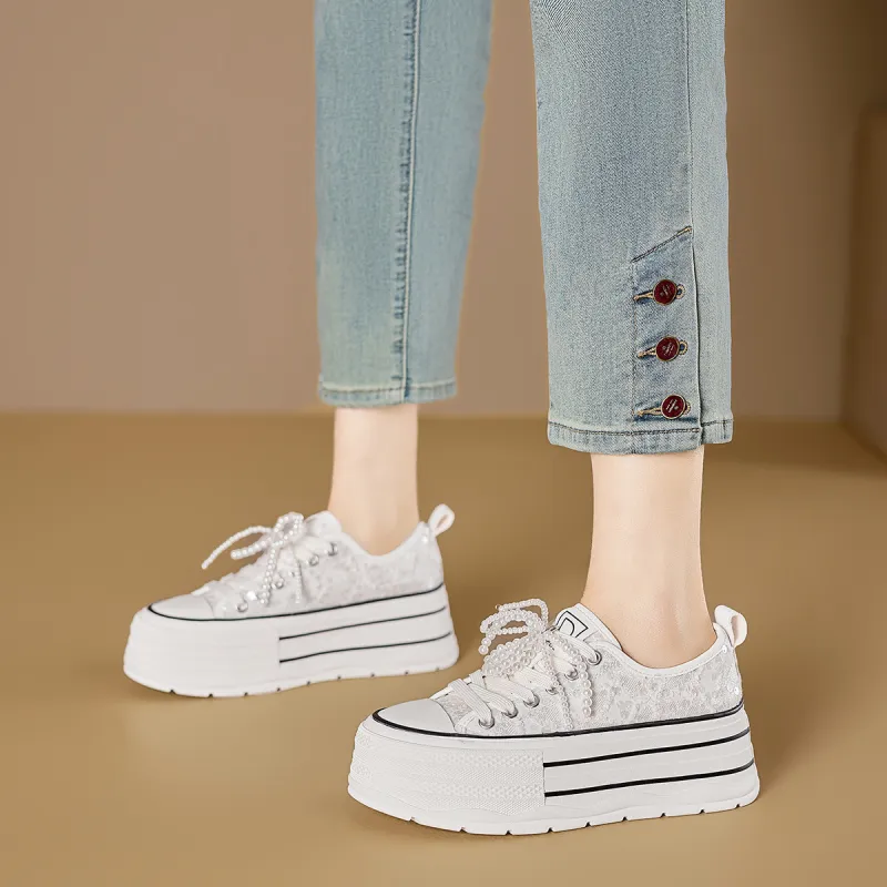 D FUSE SCANDINAVIA Low Top Casual Shoes Women's-15