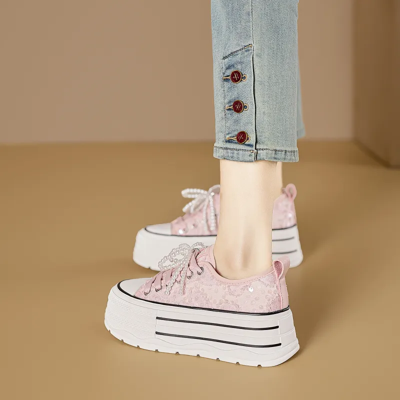 D FUSE SCANDINAVIA Low Top Casual Shoes Women's-11