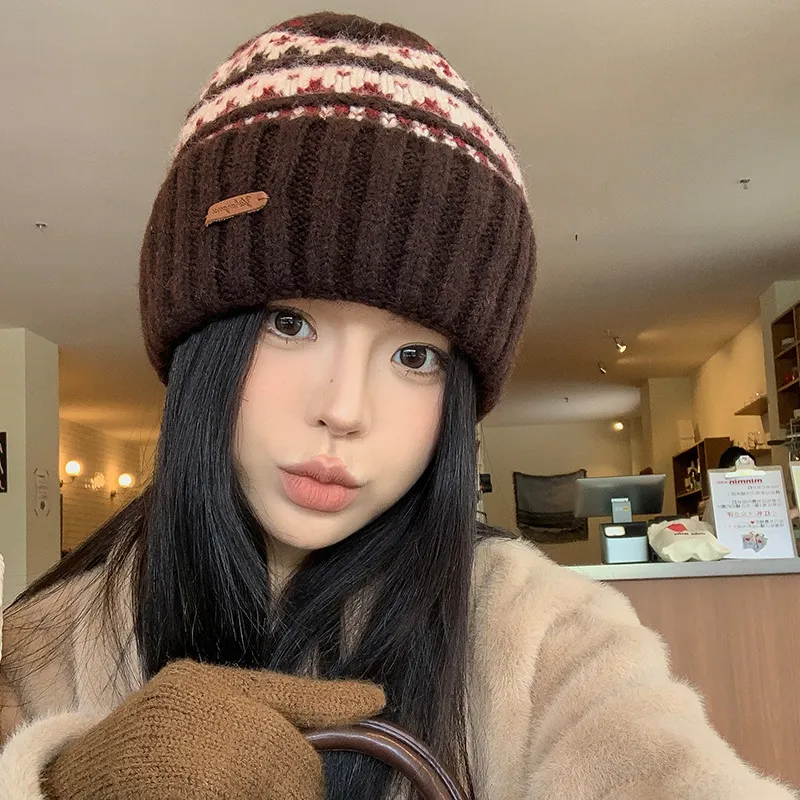 EEEENO Beanies Unisex-5