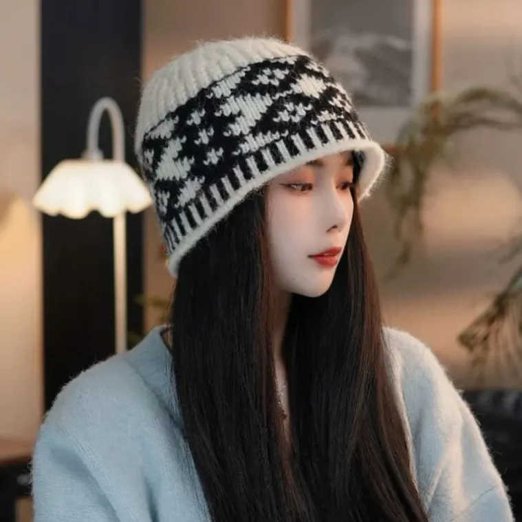 EEEENO Beanies Women's-1