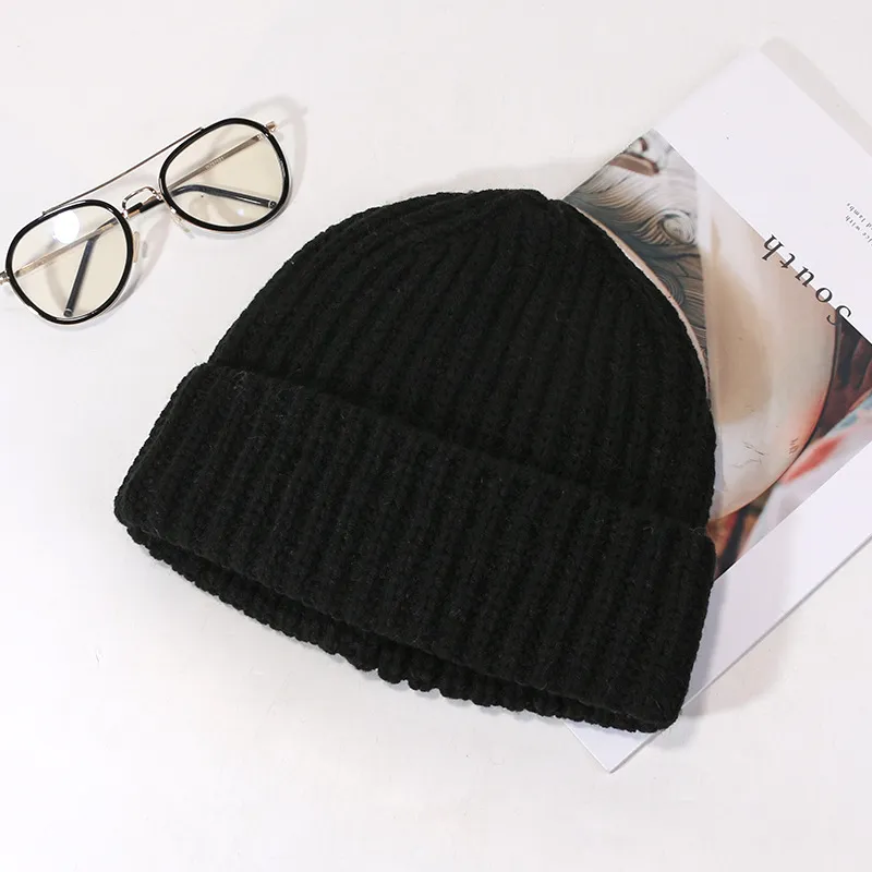 EEEENO Beanies Unisex-11