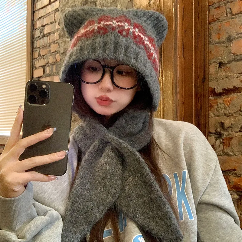 EEEENO Beanies Unisex-4