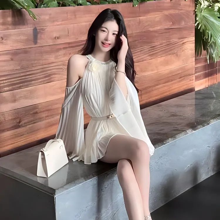 KKX Long Sleeved Dress Women's Milk White-3