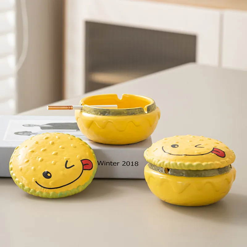 ROMANTIC TIMES Ashtrays-1