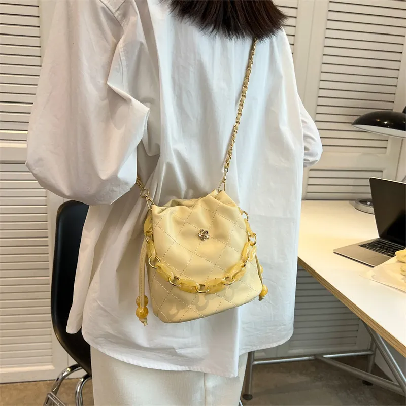 JANE KLAIN PU Textured Bucket Bag Regular Women's White/Yellow-3