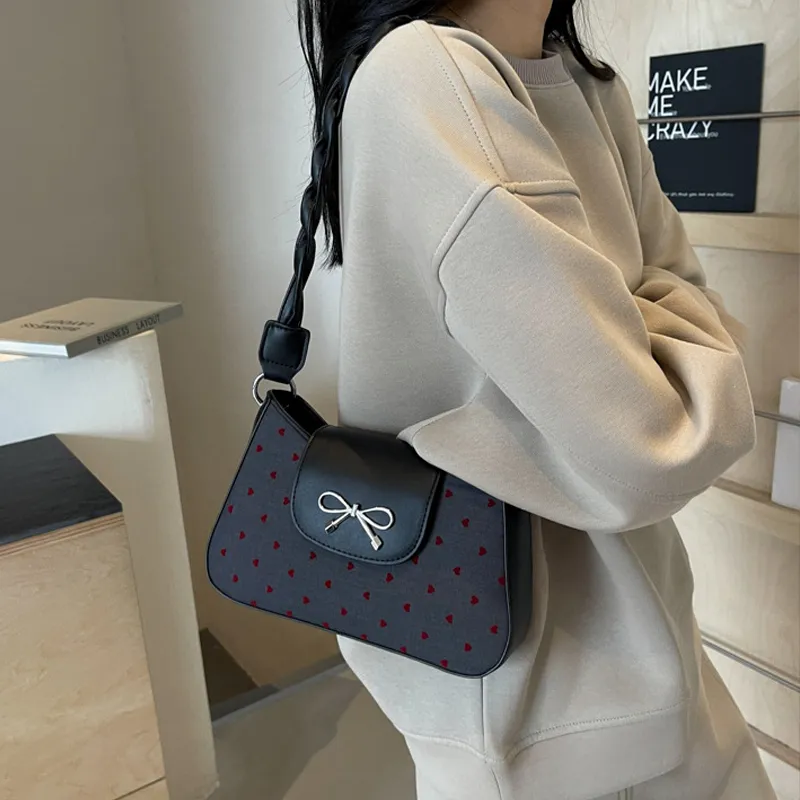 JANE KLAIN Synthetic Leather, Textile Mosaic Underarm Shoulder Bag Regular Women's Black/Red-6