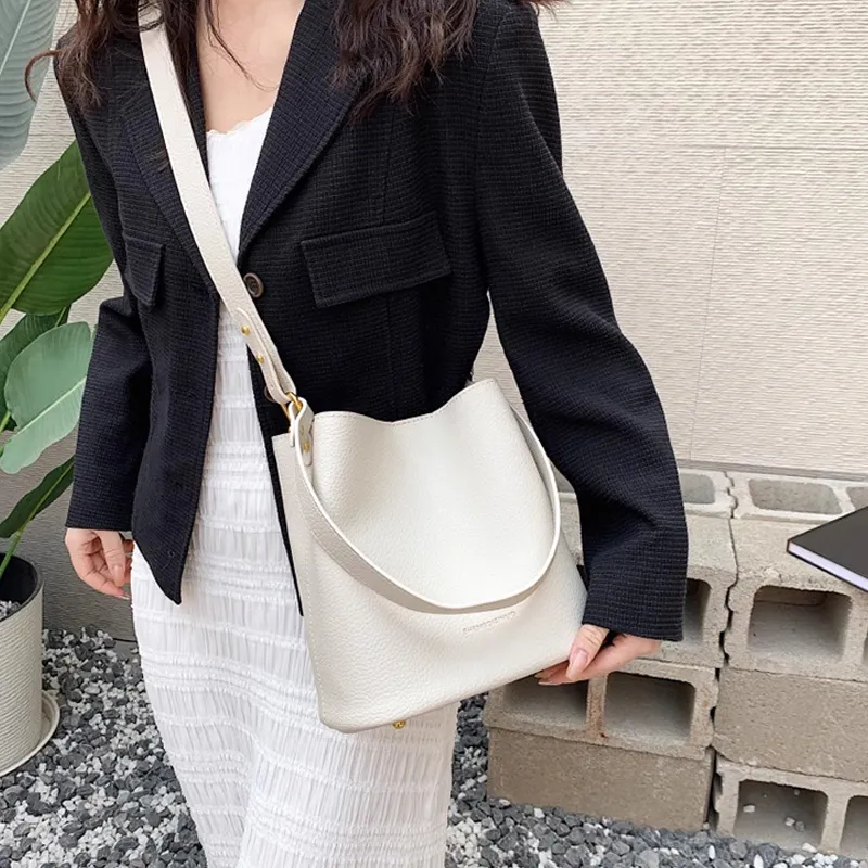 JANE KLAIN Shoulder Bags-11