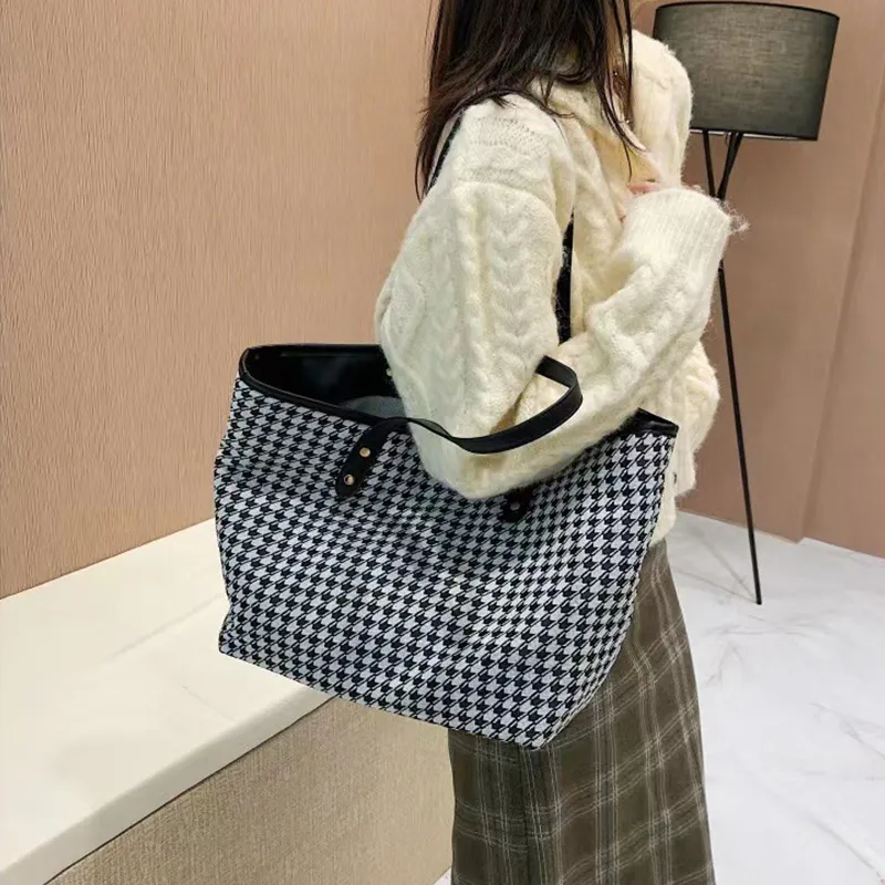 JANE KLAIN Fabric, Synthetic Leather Underarm Shoulder Bag Tote Women's Black Plaid-6