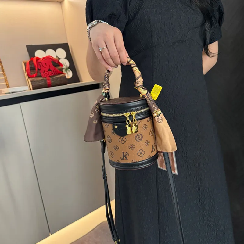 JANE KLAIN Synthetic Leather Crossbody Handbag Regular Women's Multicolor-7