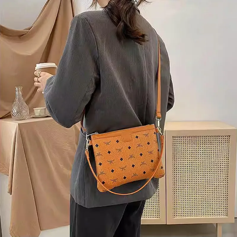 JANE KLAIN Synthetic Leather Tote Handbag Shoulder Bag Tubas Women's Caramel/Milk White/Pink/Black-9