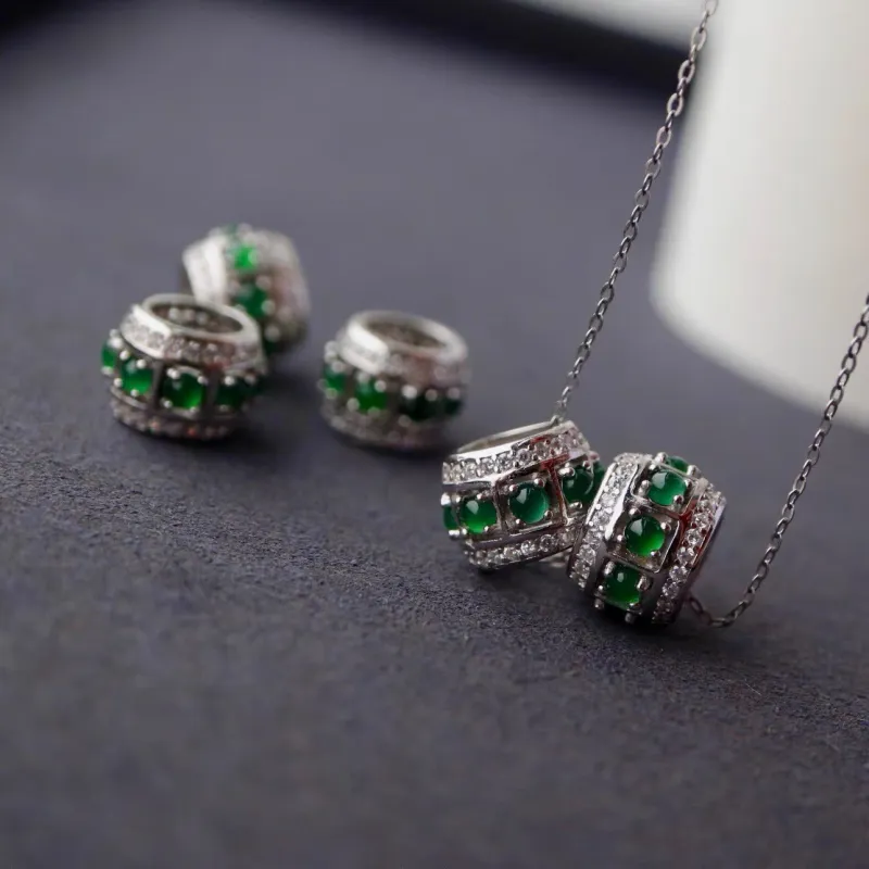 Yufujin High Ice Jade Pendants Unisex-5