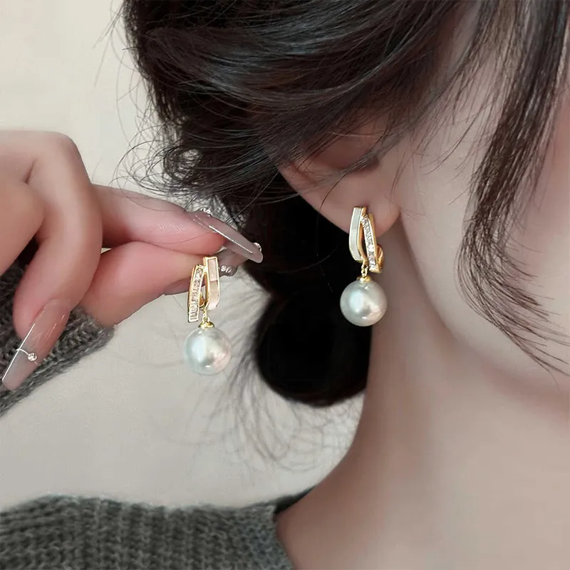 Lady Go Earrings Women's-1