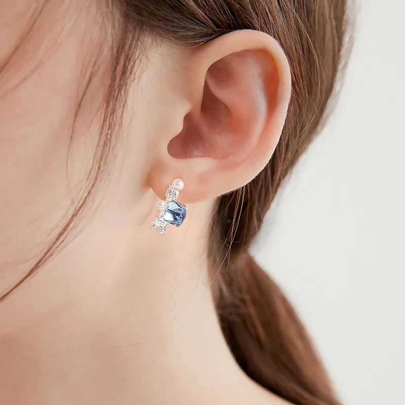Lady Go 925 Sterling Silver Needle Earrings Women's-1