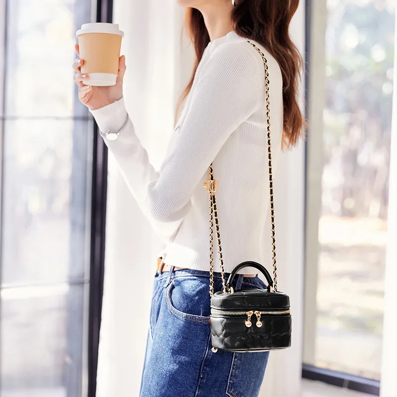 SEM/R Metal Chain Makeup Bag, Box Bag, Handbag, Shoulder Bag, Crossbody Bag Mini Women's Cream Series-8