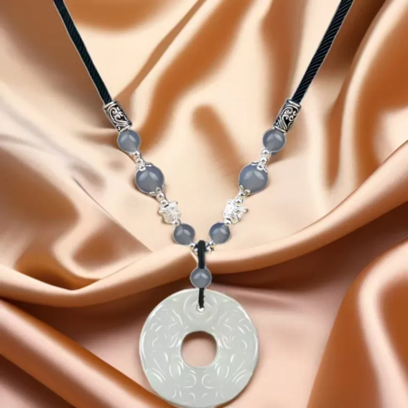 Atsuyama Chalcedony Necklaces Unisex-2