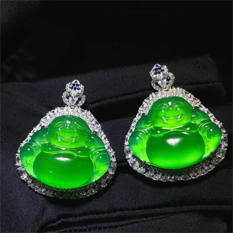 Atsuyama Chalcedony Jade Pendants Unisex-1