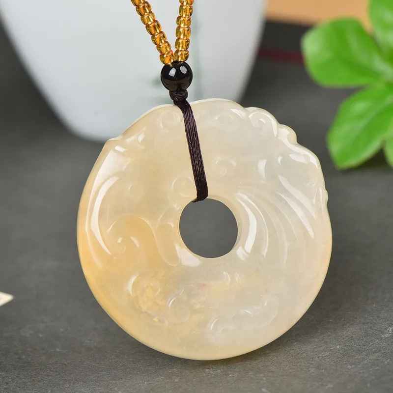 Jing Ruyu Golden Silk Jade Necklaces Unisex-3