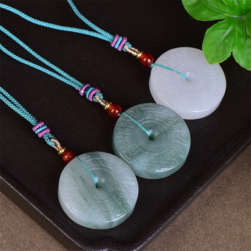 Jing Ruyu Tianshan Jade Necklaces Unisex-7