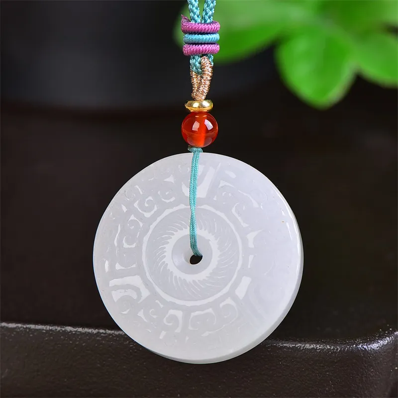 Jing Ruyu Tianshan Jade Necklaces Unisex-1