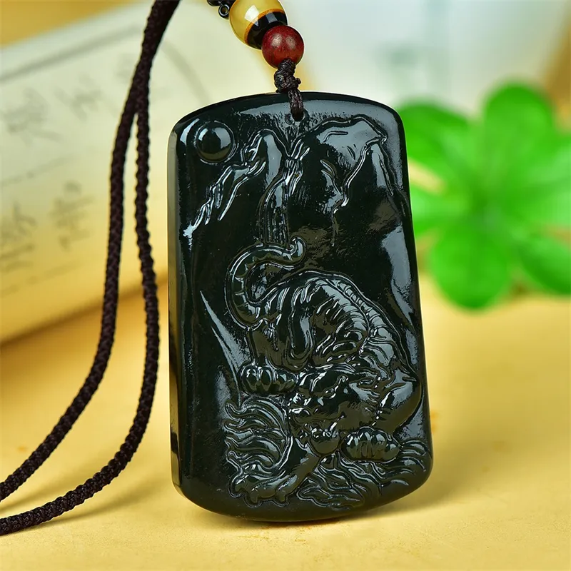 Jing Ruyu Hetian Jade Necklaces Green Jade Unisex-3