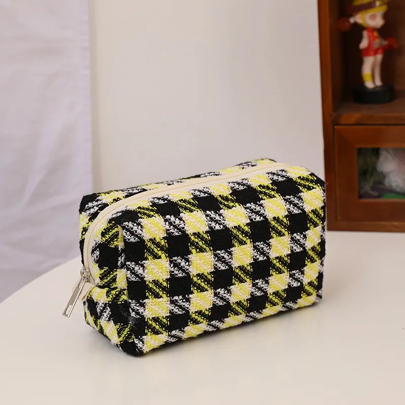 QEEDNS Ins Refreshing Green Plaid Makeup Bags Large Capacity Canvas-3