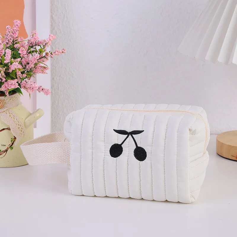 QEEDNS Cute Cherry Large Capacity Portable Makeup Bags-1