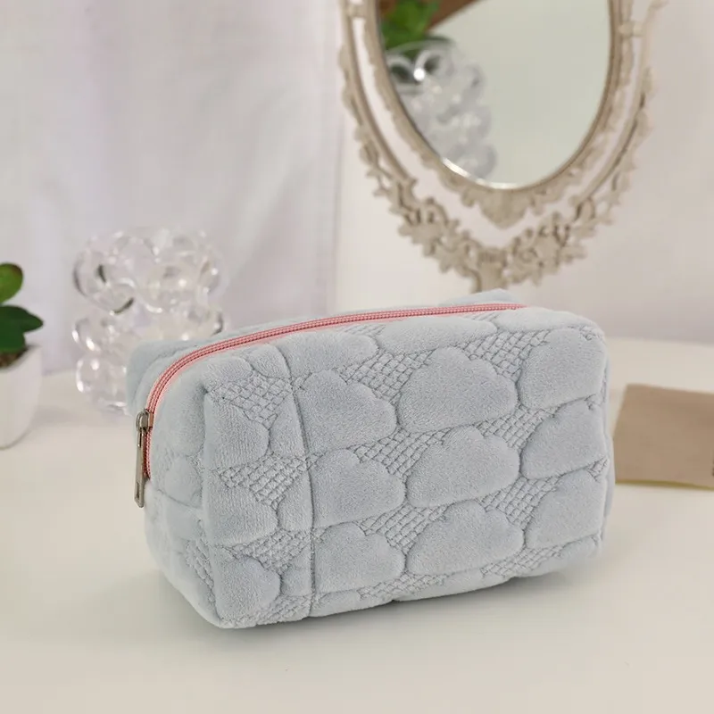 QEEDNS Good Looking Cream Cloud Makeup Bags Portable Large Capacity-3