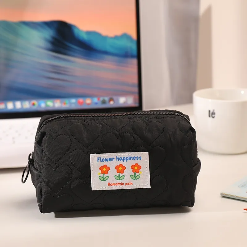 QEEDNS Cute Refreshing Heart Makeup Bags Large Capacity Portable-3