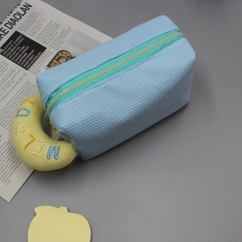 QEEDNS Waffle Knit Ins Minimalist Style Large Capacity Makeup Bags-3