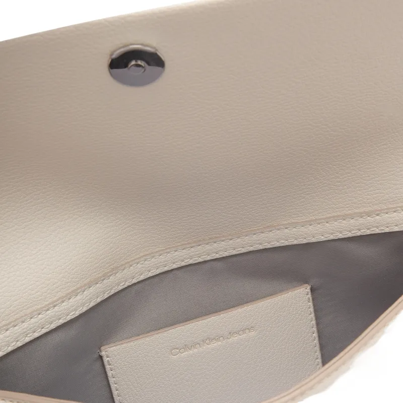 CALVIN KLEIN Synthetic Material Handbag Medium Size Women's Cow Ivory-5