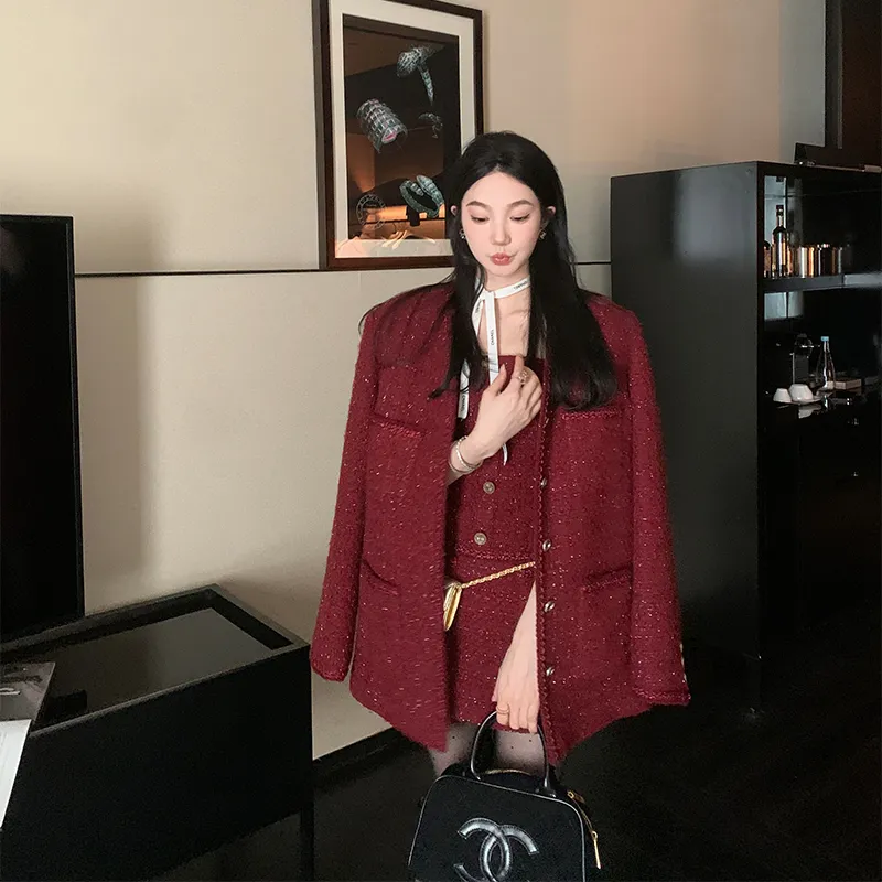 Ouyang Cropped Coats Women's Cherry-2