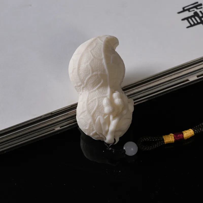Xianyou Ivory Nut Handlebar Piece Unisex-2