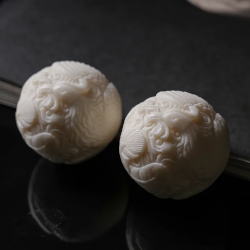 Xianyou Ivory Nut Handlebar Piece Unisex-4