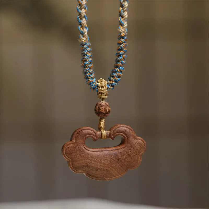 Xianyou India Laoshan Sandalwood Pendants Unisex-1