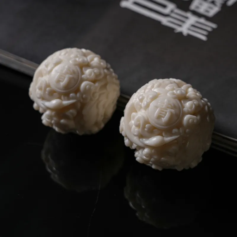 Xianyou Ivory Nut Handlebar Piece Unisex-4