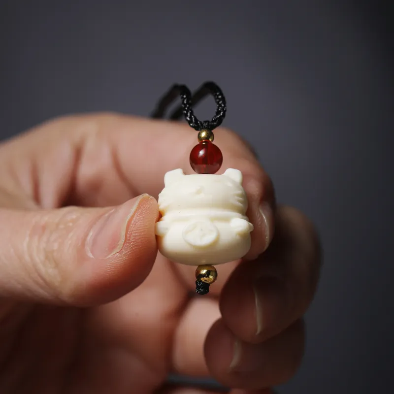 Xianyou Ivory Nut Necklaces Unisex-3