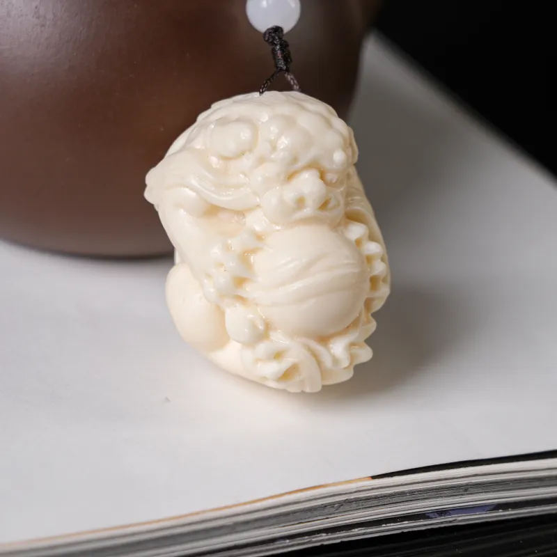 Xianyou Ivory Nut Handlebar Piece Unisex-5