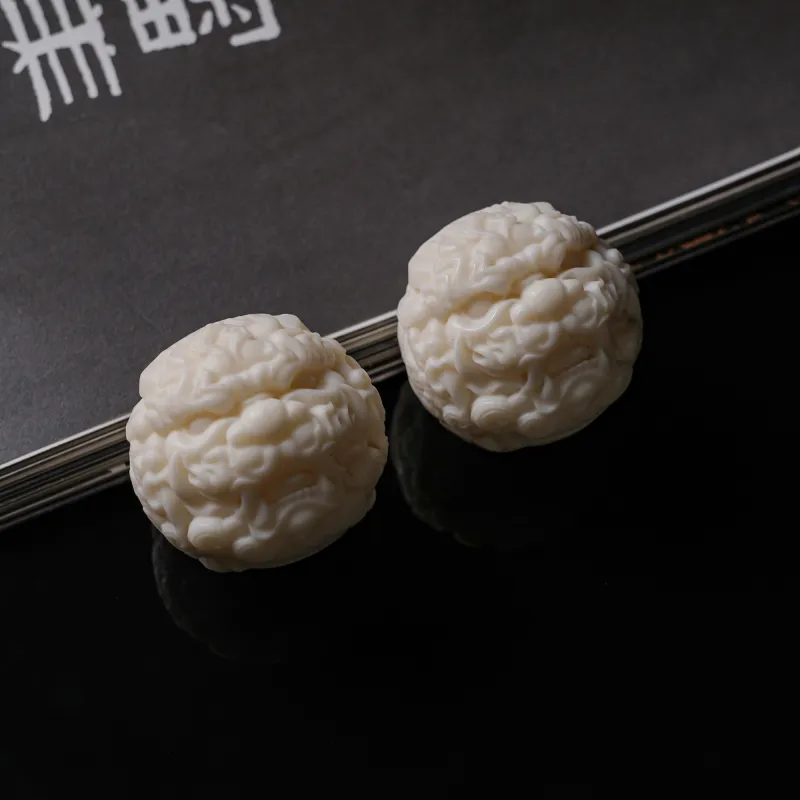 Xianyou Ivory Nut Handlebar Piece Unisex-1