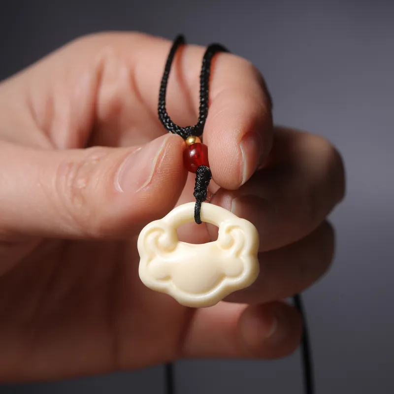 Xianyou Ivory Nut Necklaces Unisex-4