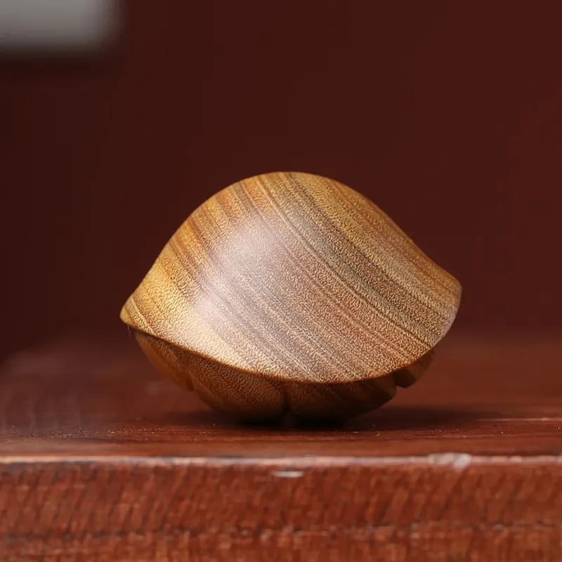 Xianyou Green Sandalwood Collectible Unisex-1