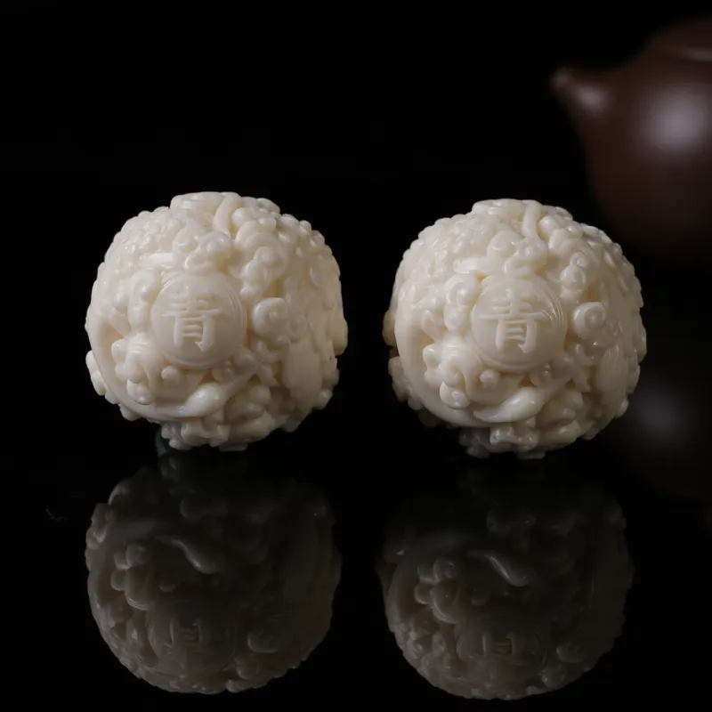 Xianyou Ivory Nut Handlebar Piece Unisex-1