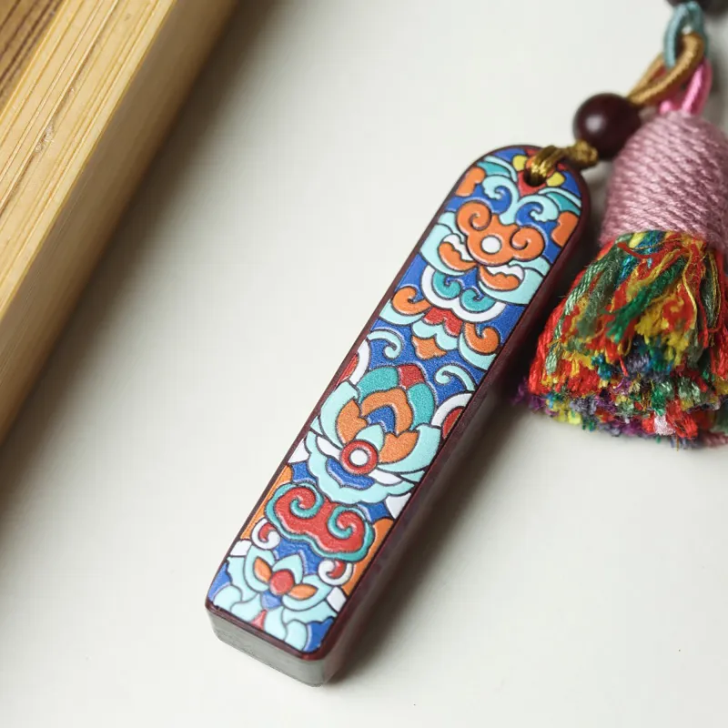 Xianyou Sandalwood Cell Phone Chain Unisex-1