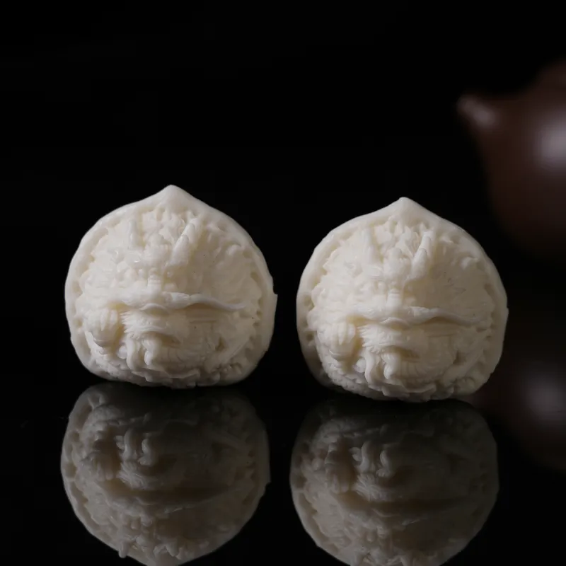 Xianyou Ivory Nut Handlebar Piece Unisex-1