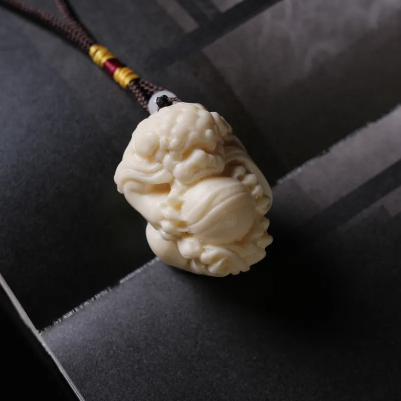 Xianyou Ivory Nut Handlebar Piece Unisex-2